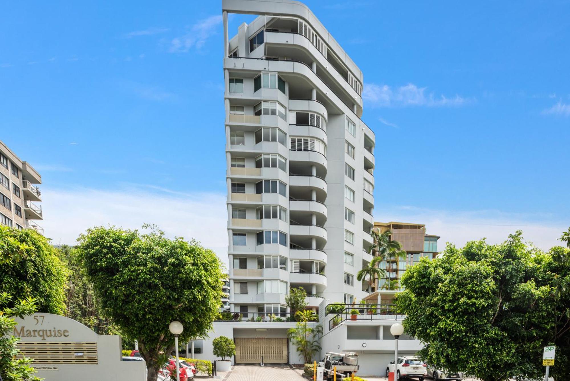 Appartement Lavish 3-Bed With Wraparound Balcony And Pool à Brisbane Extérieur photo